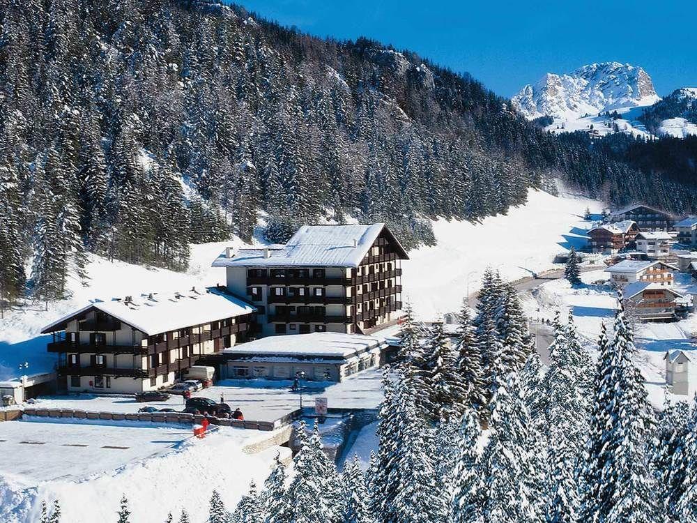 Hotel il Caminetto Sport Canazei Esterno foto