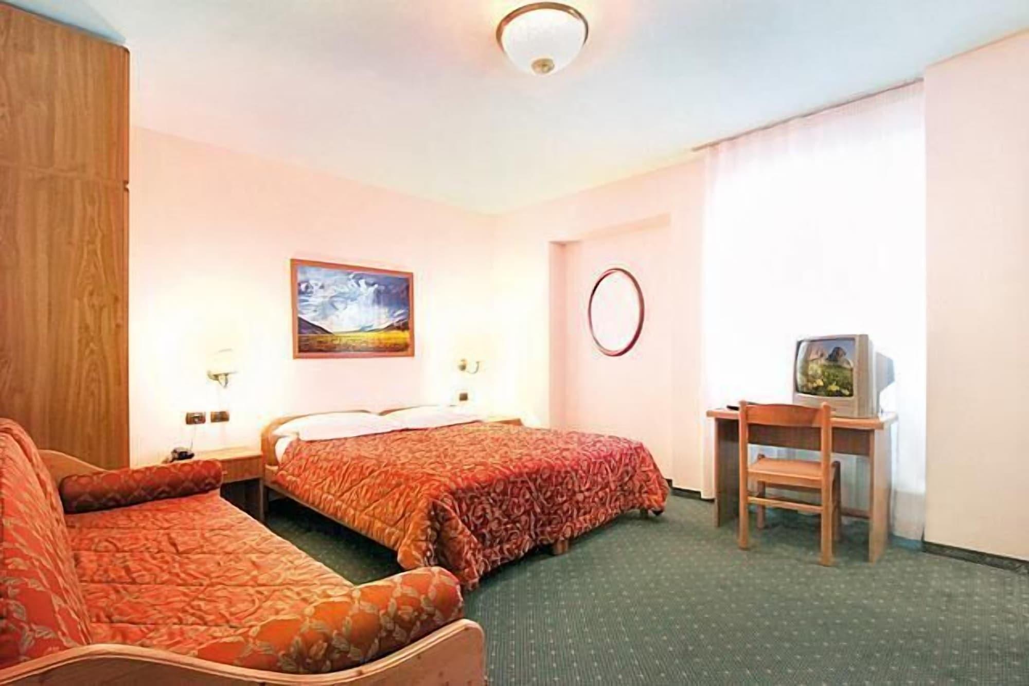 Hotel il Caminetto Sport Canazei Esterno foto