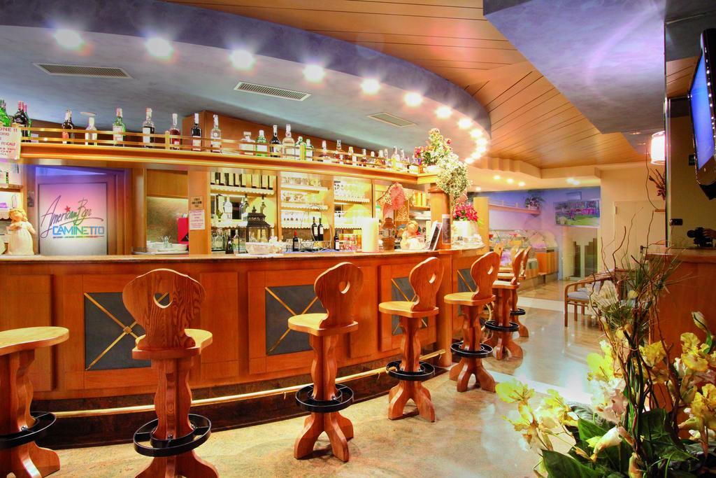 Hotel il Caminetto Sport Canazei Esterno foto