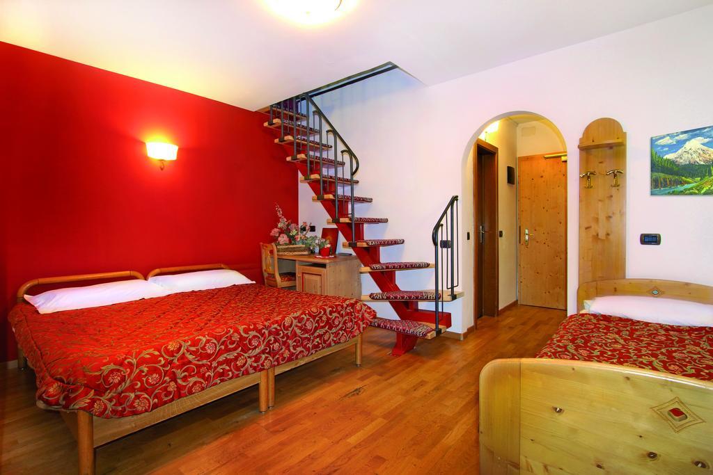 Hotel il Caminetto Sport Canazei Esterno foto