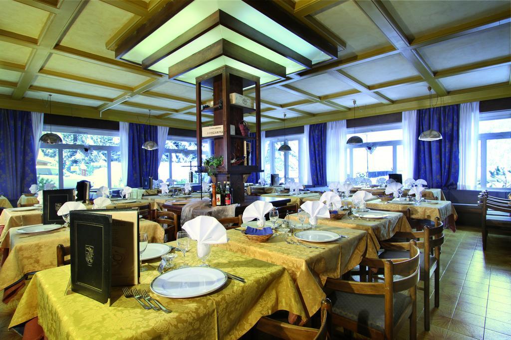 Hotel il Caminetto Sport Canazei Esterno foto