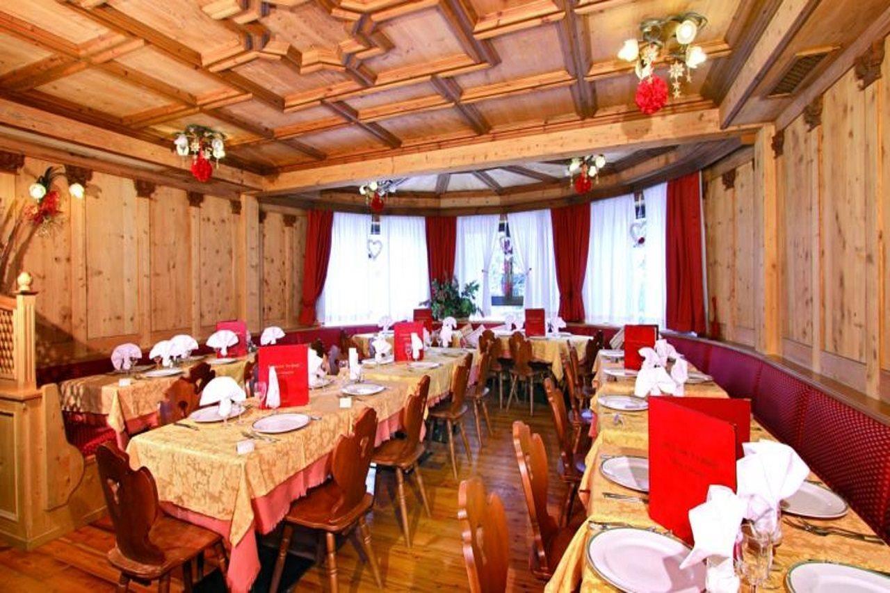 Hotel il Caminetto Sport Canazei Esterno foto